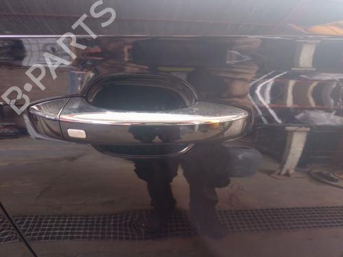 front-right-exterior-door-handle-mg-mg-zs-suv-azs1-2017-35724136 main image
