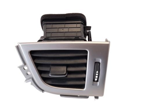 Used Air vent HYUNDAI i30 (GD) [2011-2025]  11664339