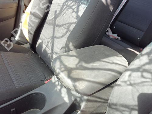 Used Armrest / Center console HYUNDAI KONA (OS, OSE, OSI) 1.0 T-GDi (120 hp) 27712469