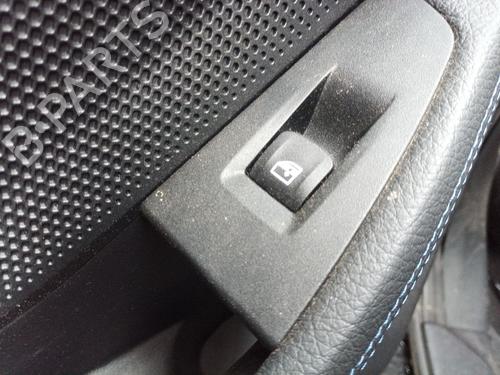 Used Left rear window switch BMW 1 (F40) 118 d (150 hp) 24850400