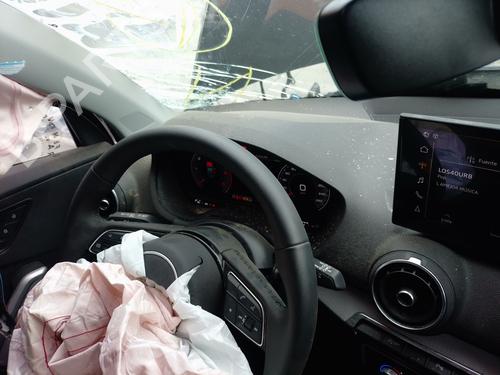 Schakelaar AUDI Q2 (GAB, GAG) 30 TDI (116 hp) 31995975