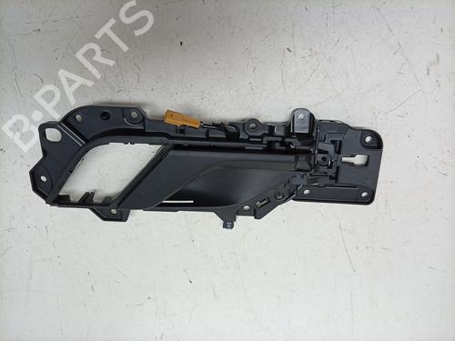 Used Front left interior door handle Front left interior door handle 38535979 38535979