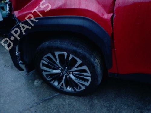 Used Left front shock absorber TOYOTA YARIS CROSS (MXP_) 1.5 Hybrid (MXPJ10) (116 hp) 31931527