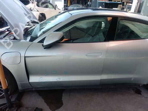 Used Left front door Left front door 37992145 37992145