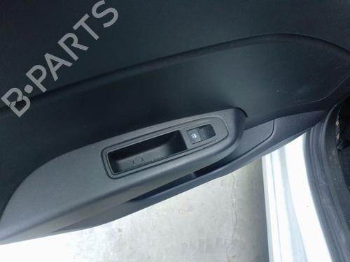 Comutador vidro trás esquerdo RENAULT CLIO V (B7_) 1.0 TCe 90 (B7MT) (91 hp) 32698072