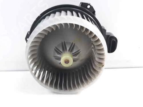 Used Heater blower motor TOYOTA YARIS (_P13_) 1.4 D (NLP130_, NLP130) (90 hp) 14206488