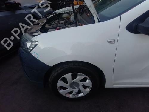 left-front-fenders-dacia-sandero-ii-2012-39067920 main image