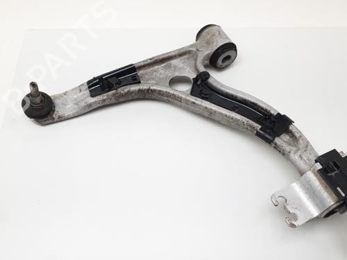 Used Left front suspension arm Left front suspension arm MERCEDES-BENZ GLA-CLASS (X156) GLA 200 CDI / d (156.908) (136 hp) 36562167 36562167