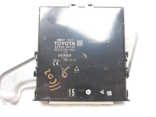 Used Comfort control module TOYOTA YARIS (_P13_) 1.5 (NSP131_) (112 hp) 18830751