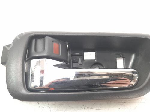 Used Rear left interior door handle TOYOTA COROLLA Verso (ZER_, ZZE12_, R1_) [2004-2009]  16673067