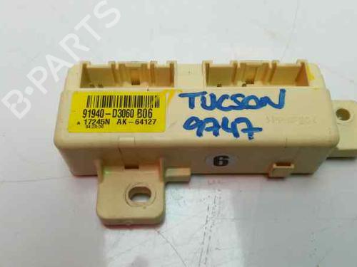 Used Electronic module HYUNDAI TUCSON (TL, TLE) 1.7 CRDi (116 hp) 6808551