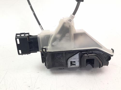Used Front right lock OPEL CORSA F (P2JO) 1.2 (68) (101 hp) 13621039
