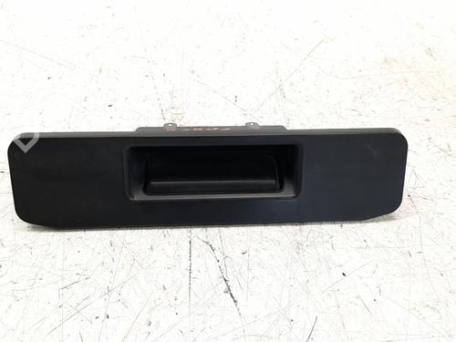 Used Tailgate handle MERCEDES-BENZ M-CLASS (W166) ML 250 CDI / BlueTEC 4-matic (166.004, 166.003) (204 hp) 11187870