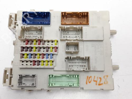 Used Fuse box FORD FOCUS III [2010-2020]  7784812
