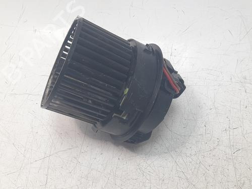 Used Heater blower motor DACIA DUSTER (HM_) 1.5 dCi 115 (HMAD) (116 hp) 19424542