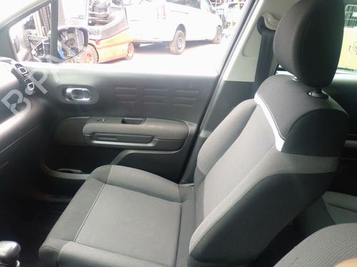 right-front-seat-citroen-c3-aircross-ii-2r_-2c_-2017-38482905 main image
