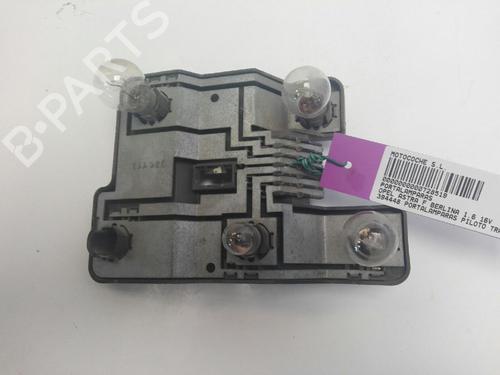 Used Lamp holder OPEL ASTRA F Hatchback (T92) 1.6 i 16V (F08, M08, F68, M68) (100 hp) 14205805