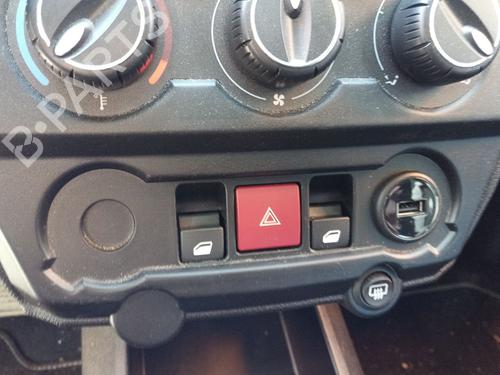 Used Warning switch AIXAM CROSSOVER [2012-2025]  29064067