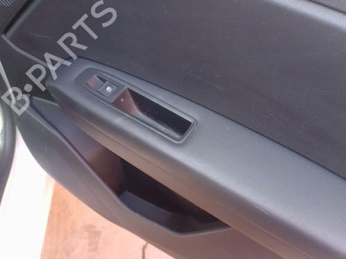Right rear window switch RENAULT CAPTUR II (HF_) 1.0 TCe 90 ECO-G (HFM6) | BP38437395I28 - Image 2