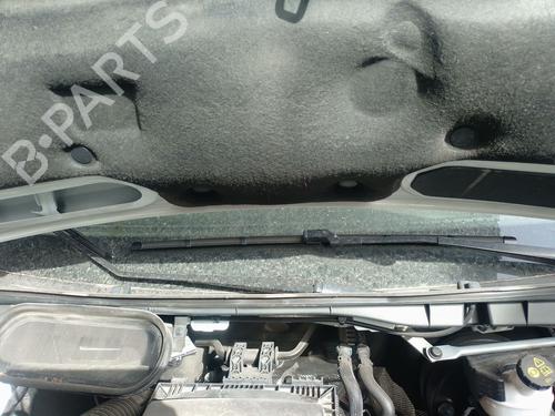 Used Front windshield wiper arm Front windshield wiper arm 37517709 37517709