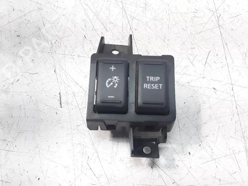 Used Switch NISSAN NAVARA NP300 (D40) 2.5 dCi (174 hp) 16398286