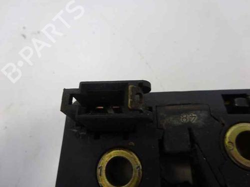 Tailgate lock VW POLO III (6N1) 64 1.9 SDI | BP331002C101 