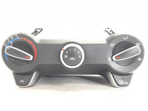 Used Climate control KIA STONIC (YB) [2017-2025]  18255318