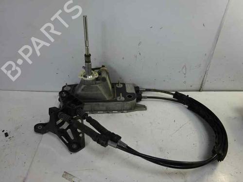 Used Gear lever VW CADDY III Box Body/MPV (2KA, 2KH, 2CA, 2CH) 1.6 TDI (75 hp) 7430729