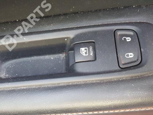 Used Right front window switch Right front window switch JEEP COMPASS (MP, M6, MV, M7) 1.4 MultiAir (140 hp) 9764136 9764136
