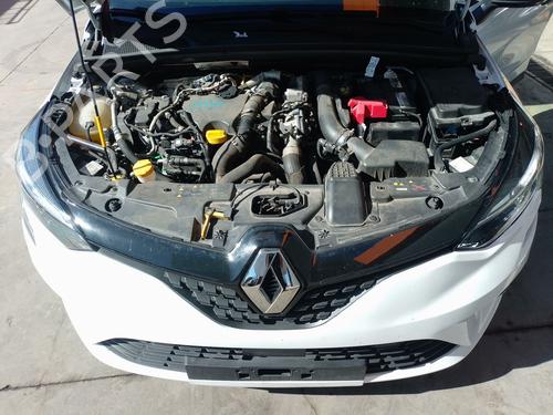 Frontplate/Frontkurv Frontplate/Frontkurv RENAULT CLIO V (B7_) 1.5 Blue dCi 85 (B7AG) (86 hp) 34041390 34041390