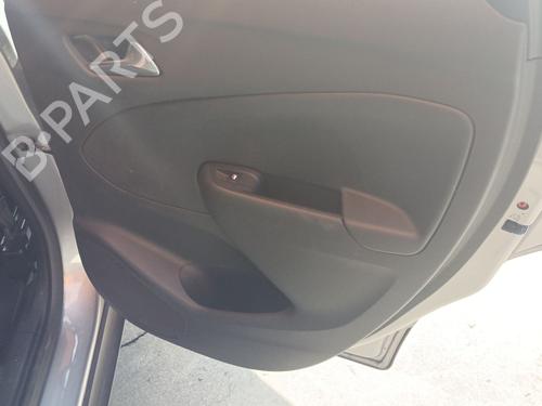 Used Rear right window mechanism OPEL CROSSLAND X / CROSSLAND (P17, P2QO) 1.2 (75) (110 hp) 28188881
