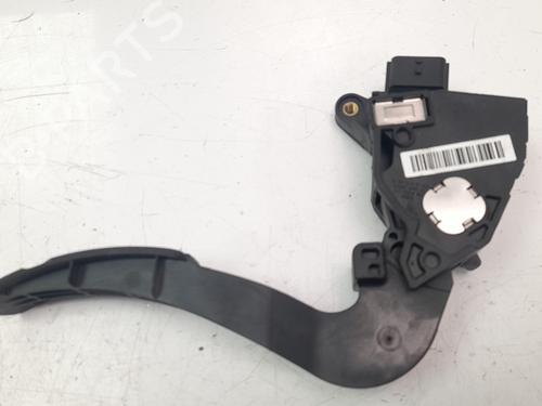 Pedal RENAULT MEGANE IV Hatchback (B9A/M/N_) 1.2 TCe 100 (B9MS) (100 hp) 15511344