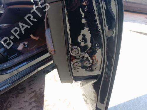 front-right-lock-renault-megane-iv-grandtour-k9amn_-2016-33468281 main image