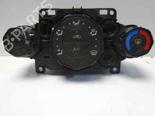 Used Climate control FORD FIESTA VI (CB1, CCN) 1.6 TDCi (90 hp) 331059