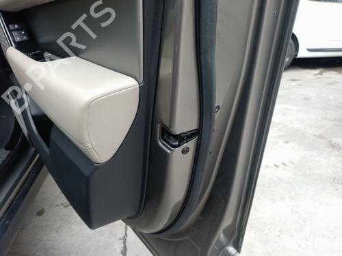 Used Front right lock Front right lock LAND ROVER RANGE ROVER VELAR (L560) 2.0 P300 Si4 4x4 (300 hp) 33266579 33266579