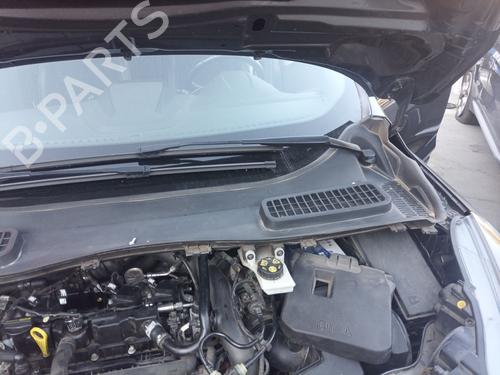 Used Front wiper motor FORD KUGA II (DM2) 1.5 EcoBoost (150 hp) 30100571