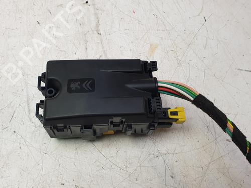 Used Fuse box Fuse box PEUGEOT EXPERT Bus (V_) 1.6 BlueHDi 115 (115 hp) 32669365 32669365
