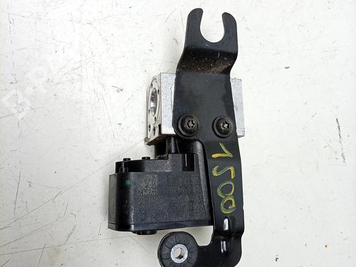 Electronic sensor PORSCHE TAYCAN (Y1A) 4S (Y1ADB1) | BP38534143M84 - Image 2