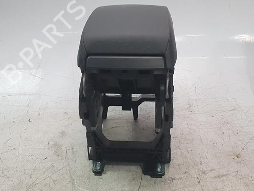 Armrest / Center console SEAT LEON (5F1) 1.5 TSI | BP28599583I20