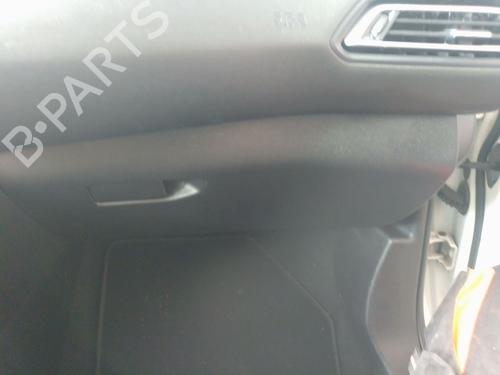Used Glove box Glove box 37464769 37464769