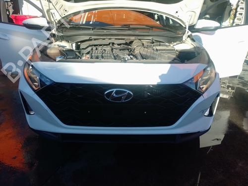 Used Front bumper reinforcement Front bumper reinforcement HYUNDAI i20 III (BC3, BI3) 1.0 T-GDI (101 hp) 40021029 40021029