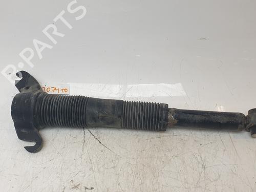 Used Right rear shock absorber LAND ROVER DISCOVERY SPORT (L550) 2.2 D 4x4 (150 hp) 26217686