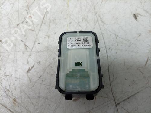 Left rear window switch MERCEDES-BENZ VITO Tourer (W447) 116 CDI / 116 BlueTEC (447.701, 447.703, 447.705) | BP38486526I29 - Image 4
