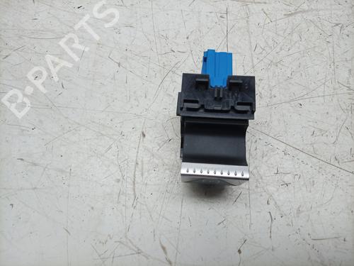 Hand brake DS DS 3 / DS 3 CROSSBACK (UR_, UC_, UJ_) 1.5 BlueHDi 100 (UCYHYJ) | BP38093473I18 - Image 2
