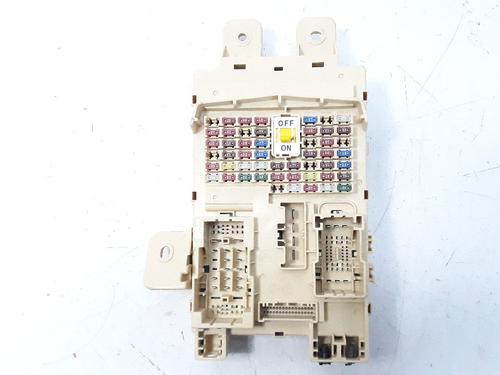 Used Fuse box HYUNDAI IONIQ (AE) 1.6 GDI Hybrid (105 hp) 8330444
