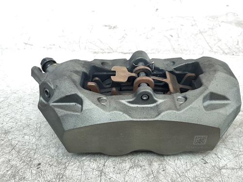Right front brake caliper DUCATI MOTORCYCLES MULTISTRADA Multistrada V2 | BP25233693M104 