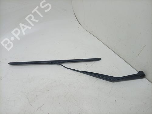 front-windshield-wiper-arm-kia-stonic-yb-2017-36833134 main image