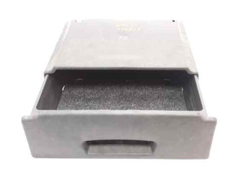 Used Glove box Glove box RENAULT GRAND SCÉNIC III (JZ0/1_) 1.5 dCi (JZ09, JZ0D, JZ10, JZ14, JZ1G, JZ29, JZ2C) (110 hp) 6805689 6805689