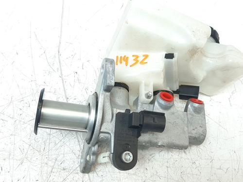 Brake master cylinder SEAT IBIZA V (KJ1, KJG)  | BP16847475M77 