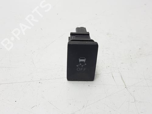 Used Switch TOYOTA YARIS (_P13_) 1.5 (NSP131_) (112 hp) 8052798